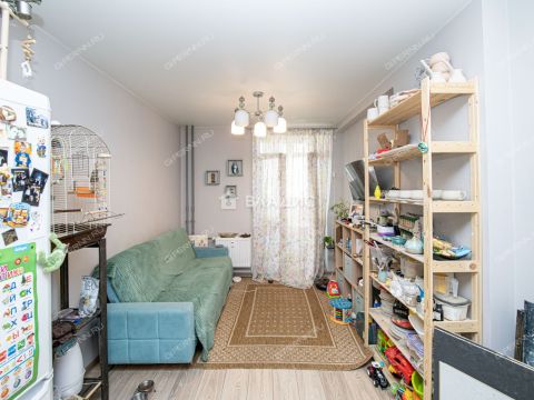 1-komnatnaya-ul-geroya-sovetskogo-soyuza-safronova-d-7-k1 фото