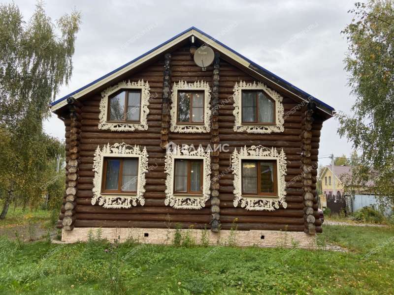 дом на улице Звёздная село Елховка