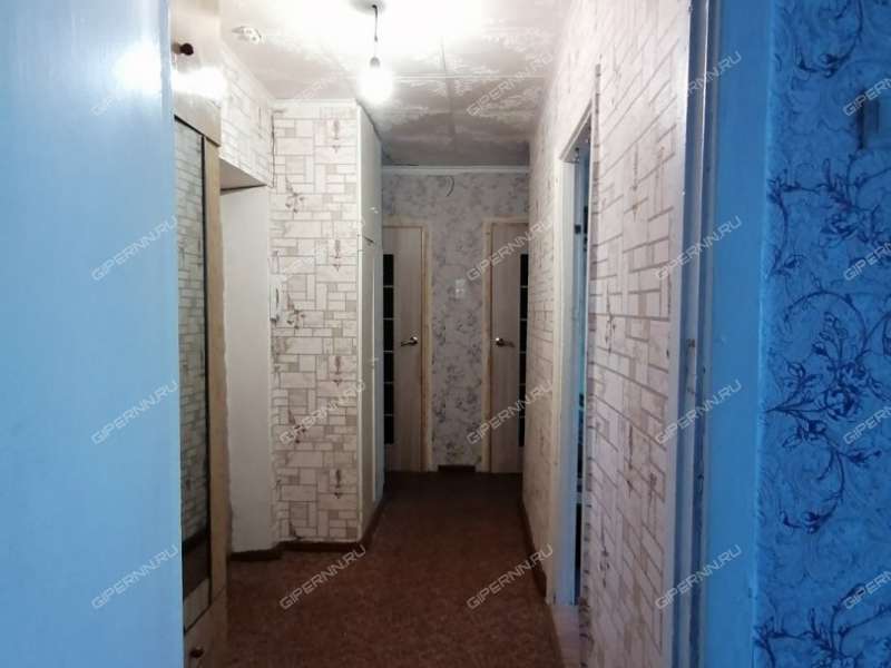 двухкомнатная квартира в 2-м микрорайоне дом 4 город Кстово