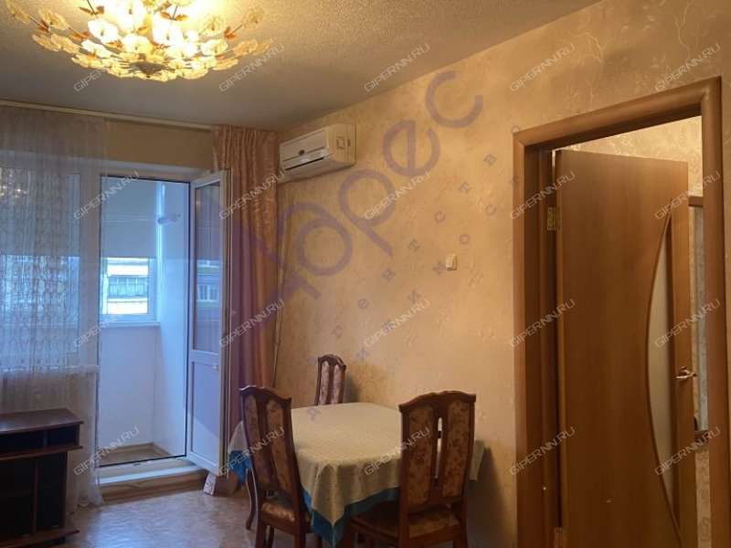 двухкомнатная квартира на улице Челюскинцев дом 22