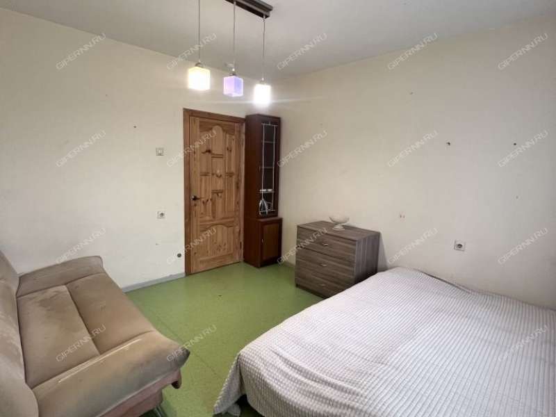 двухкомнатная квартира на проспекте Кирова дом 20/2