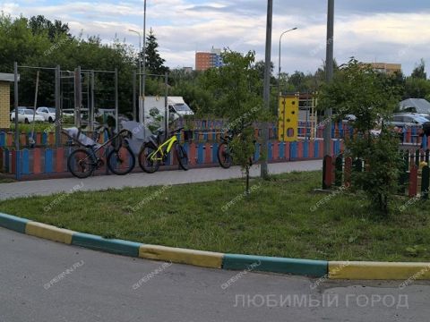2-komnatnaya-ul-8-marta-d-28 фото