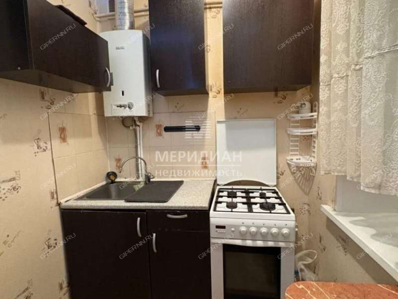 двухкомнатная квартира на улице Глазунова дом 11