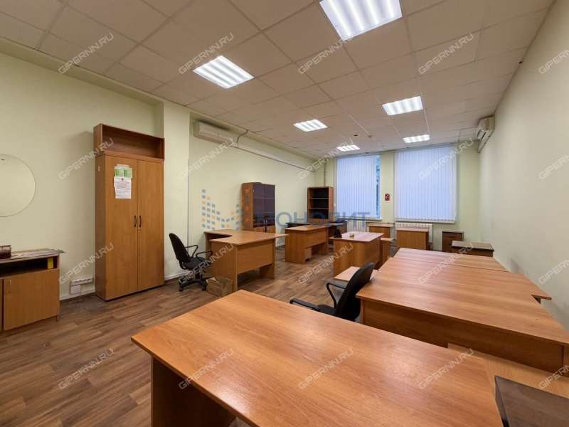 помещение под помещение свободного назначения, офис на проспекте Гагарина