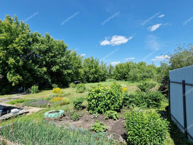 дом на 14 село Большое Мокрое