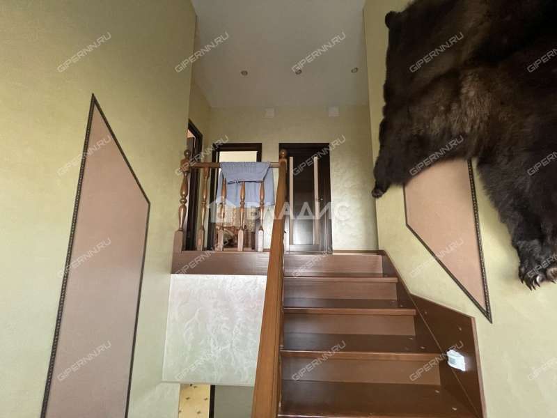 дом на улице 6-я Бор