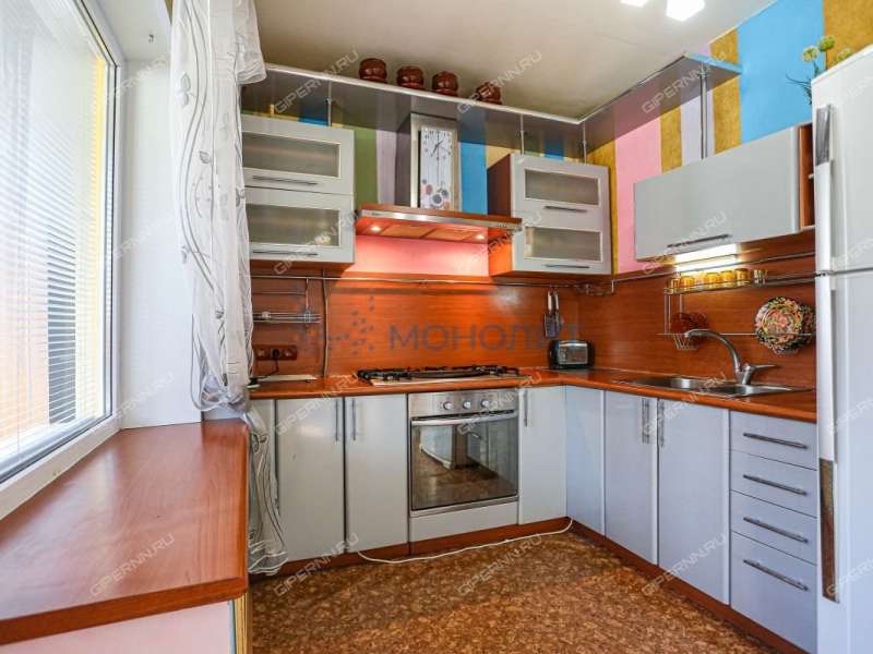 трёхкомнатная квартира на Плетневской улице дом 2