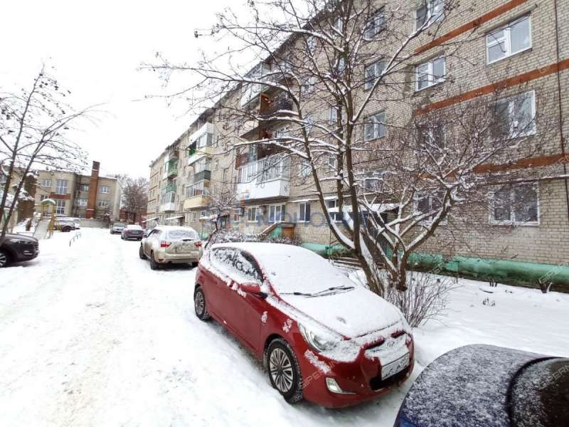 трёхкомнатная квартира на улице Речная дом 11 город Павлово