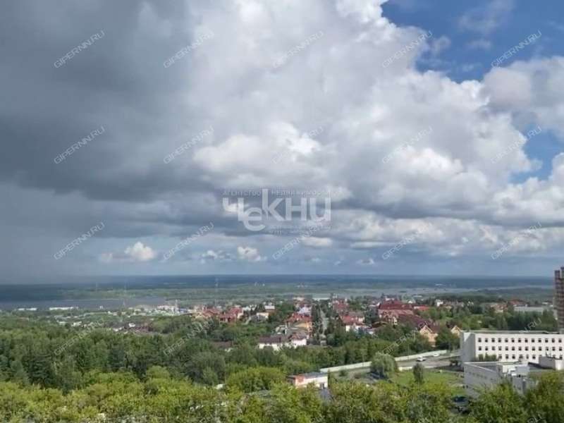 пятикомнатная квартира на улице Композитора Касьянова дом 1