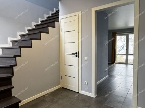 taunhaus-derevnya-frolovskoe-kstovskiy-rayon фото