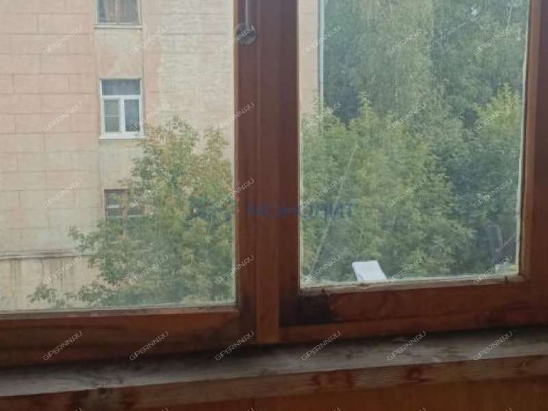 трёхкомнатная квартира на улице Героя Безрукова дом 8