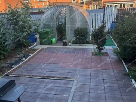 taunhaus-poselok-zhdanovskiy-kstovskiy-rayon фото