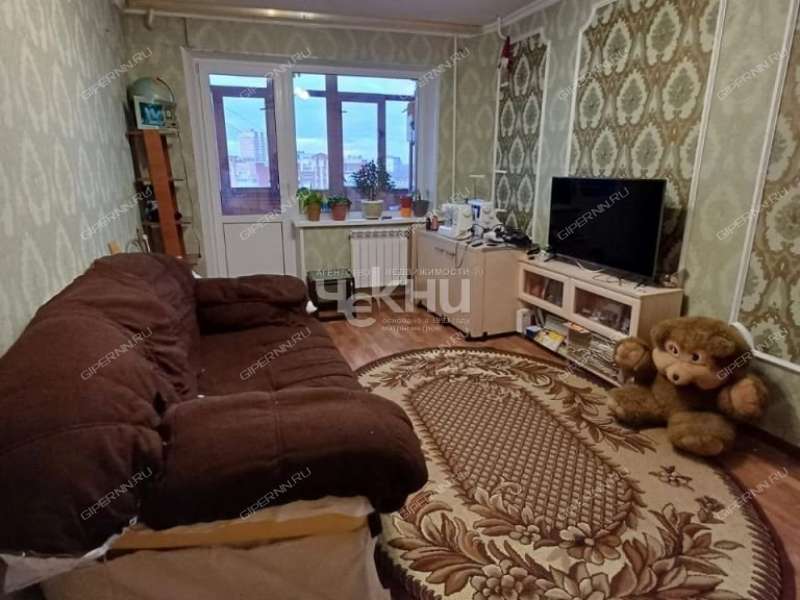 трёхкомнатная квартира на улице Маршала Жукова дом 4