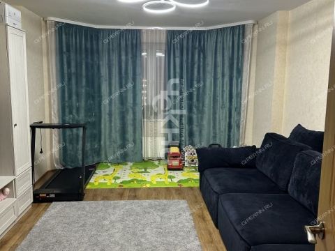 3-komnatnaya-ul-pervocvetnaya-d-6 фото