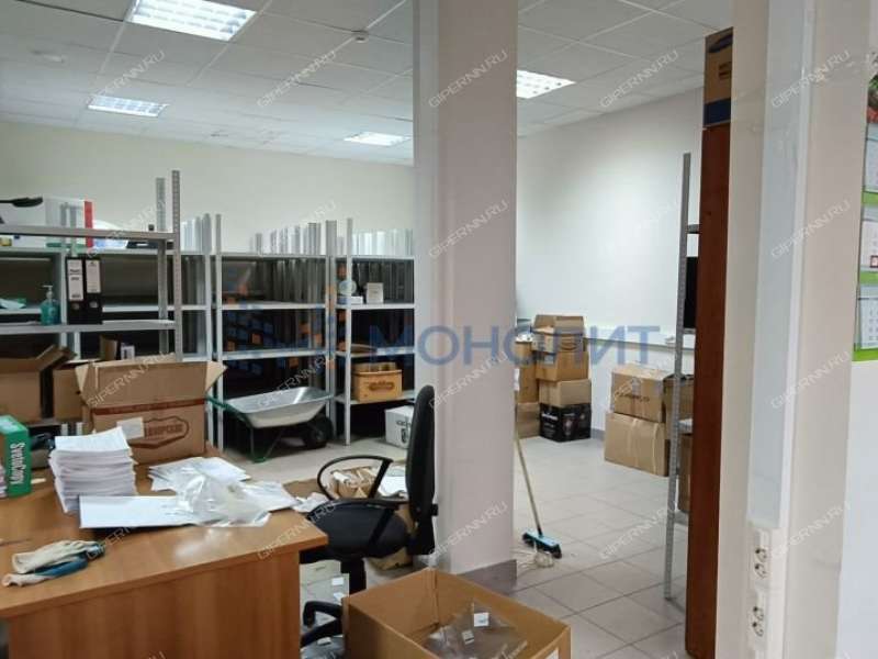 помещение под офис, торговую площадь на улице Черняховского