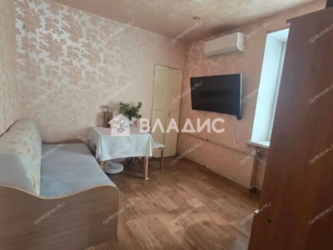 1-komnatnaya-ul-geroya-sovetskogo-soyuza-poyushheva-d-19 фото