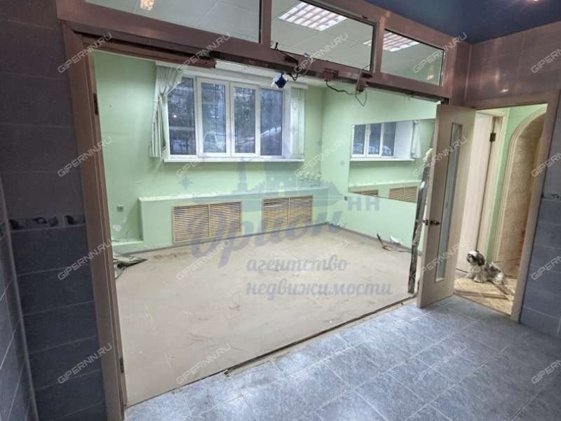 помещение под помещение свободного назначения на улице Мирошникова