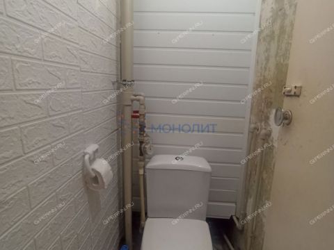2-komnatnaya-ul-politboycov-d-10 фото