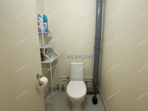 2-komnatnaya-ul-romantikov-d-5 фото