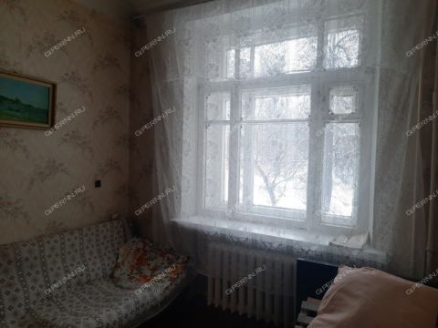 3-komnatnaya-ul-krasnodoncev-d-3 фото