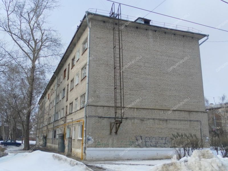 комната в доме 52 на проспекте Героев