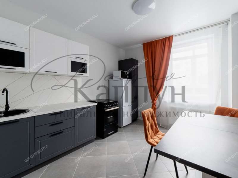 двухкомнатная квартира на улице Владимира Лузянина дом 1