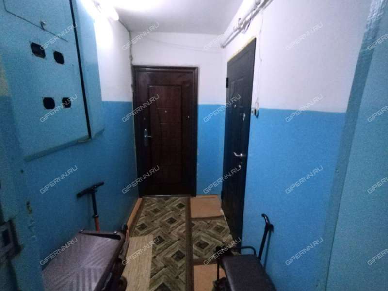 трёхкомнатная квартира в Центральном микрорайоне дом 9 город Выкса