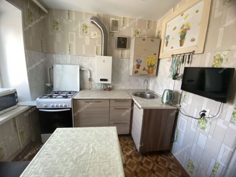 1-komnatnaya-ul-koreyskaya-d-10 фото