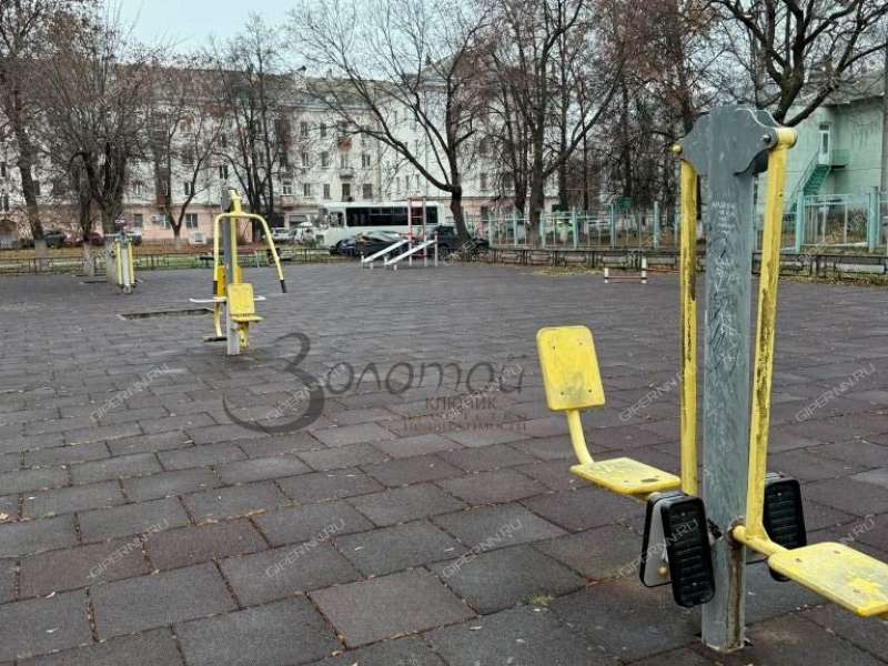 трёхкомнатная квартира на улице Челюскинцев дом 2