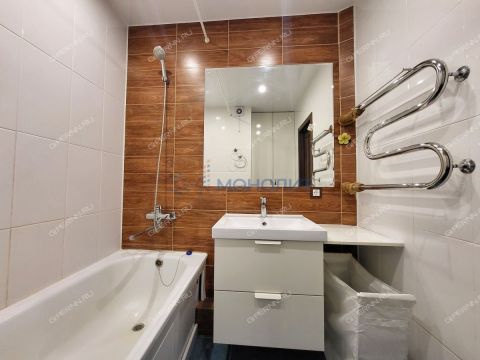 2-komnatnaya-b-r-60-letiya-oktyabrya-d-23-k2 фото