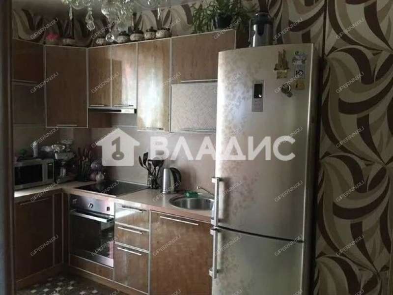 однокомнатная квартира на бульваре 60-летия Октября дом 25 к2