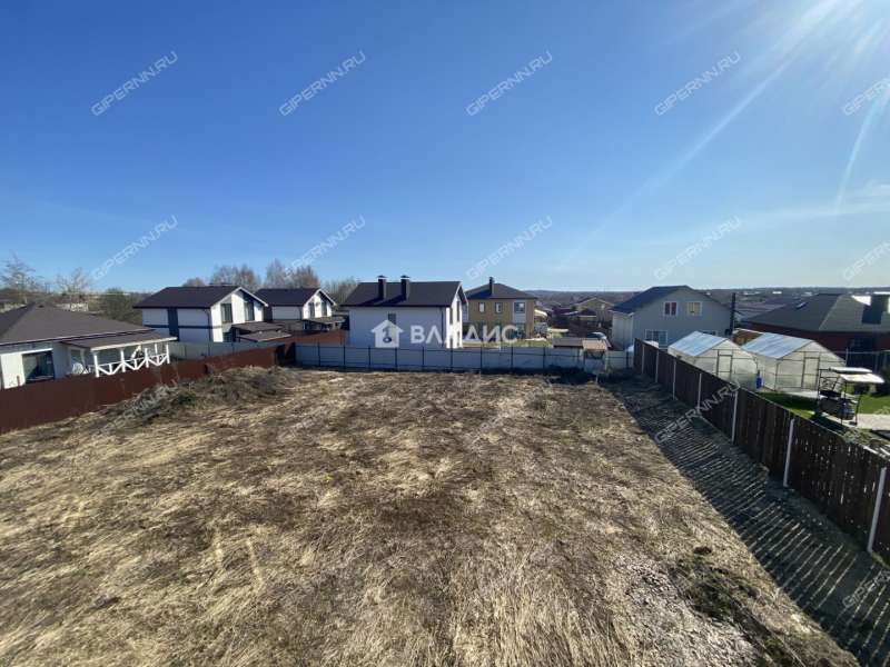 коттедж на Озёрной улице деревня Крутая