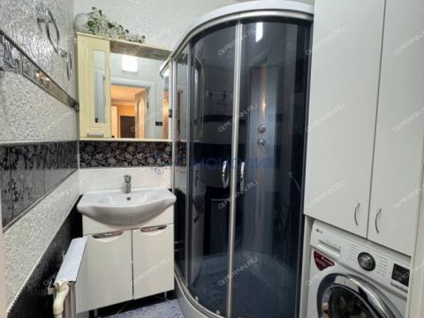 2-komnatnaya-ul-vysokaya-d-10 фото