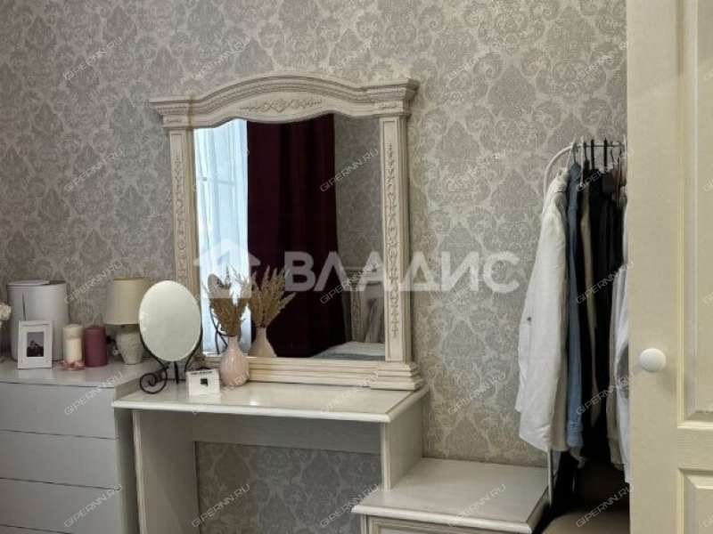 двухкомнатная квартира на Бурнаковской улице дом 79