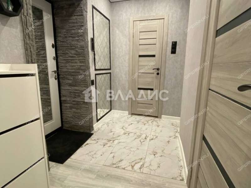 двухкомнатная квартира на Эпроновской улице дом 10