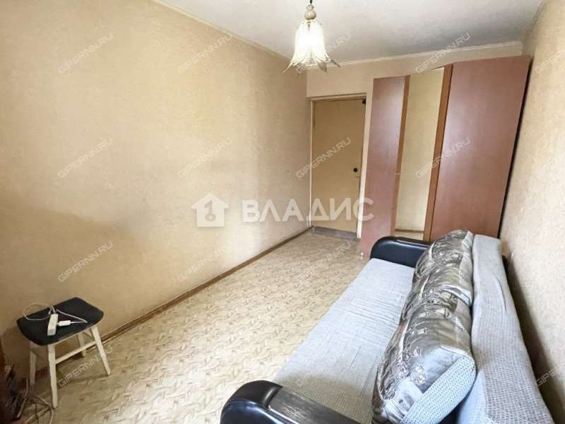 трёхкомнатная квартира на Заречной улице дом 3А