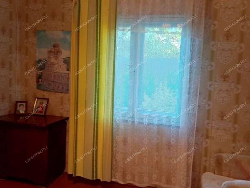 дом на  деревня Крутец