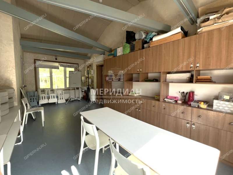 здание под коммерческую недвижимость на Альпийская село Шава