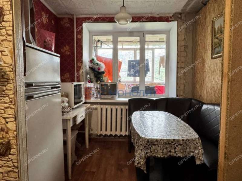 комната в доме 35 на Дворовой улице