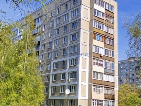 3-komnatnaya-ul-strokina-d-10 фото