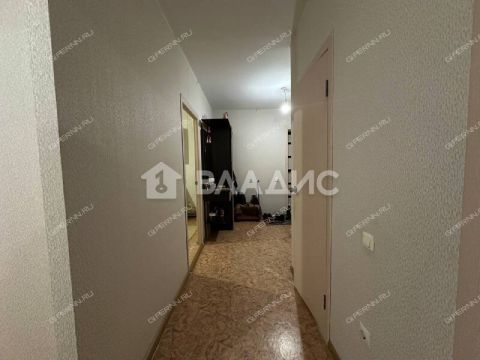 2-komnatnaya-ul-narodnaya-d-22 фото