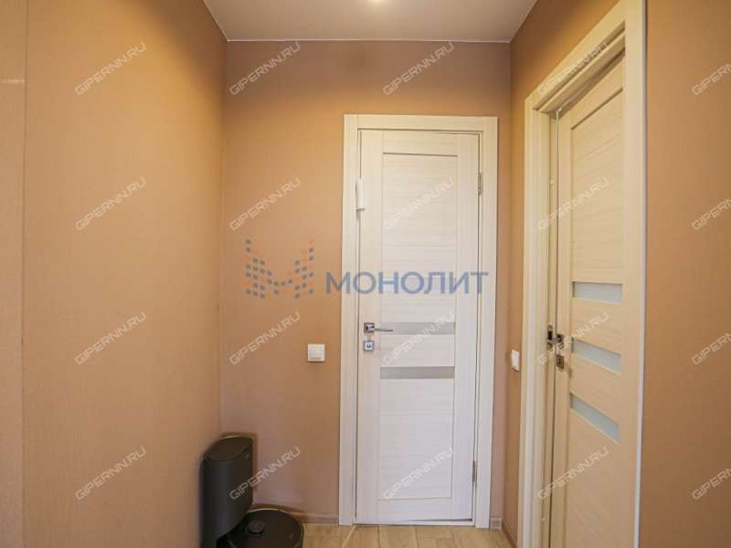 трёхкомнатная квартира на проспекте Героев Донбасса дом 1