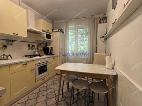 3-komnatnaya-ul-40-let-pobedy-d-9 фото