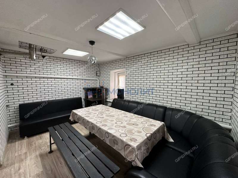 дом на Центральная деревня Утечино