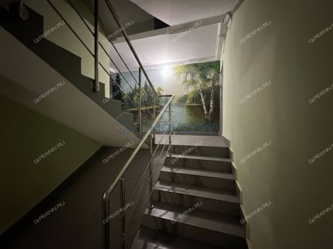 1-komnatnaya-ul-verhnepecherskaya-d-3 фото