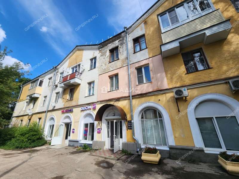 трёхкомнатная квартира на Путейской улице дом 1