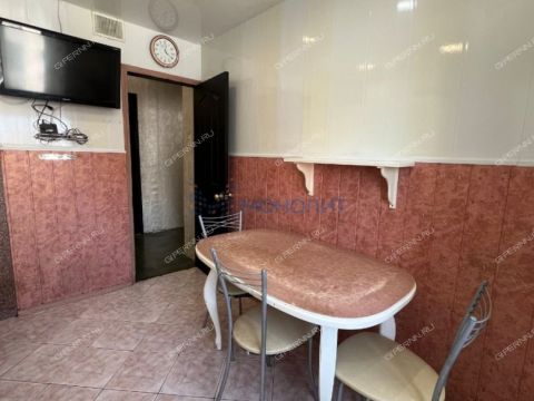 3-komnatnaya-ul-sergeya-akimova-d-22 фото