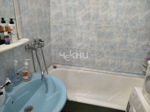 3-komnatnaya-ul-germana-lopatina-d-13 фото