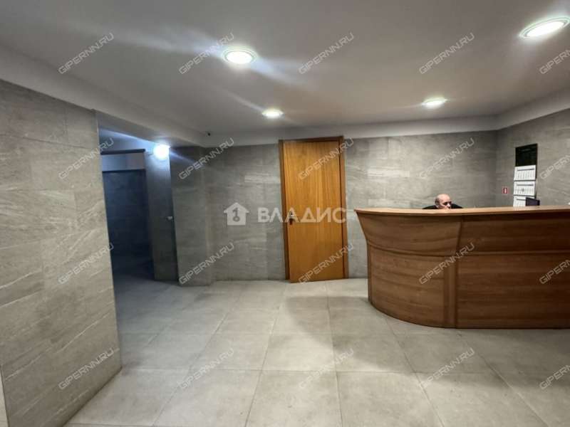 помещение под помещение свободного назначения на Верхне-Волжской набережной