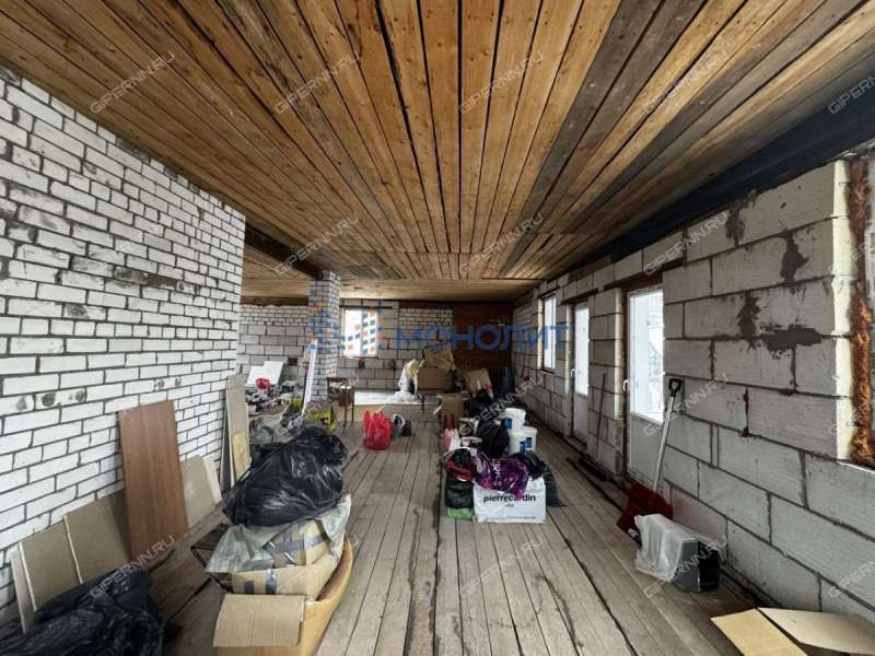 дом на Луговой улице посёлок Ждановский